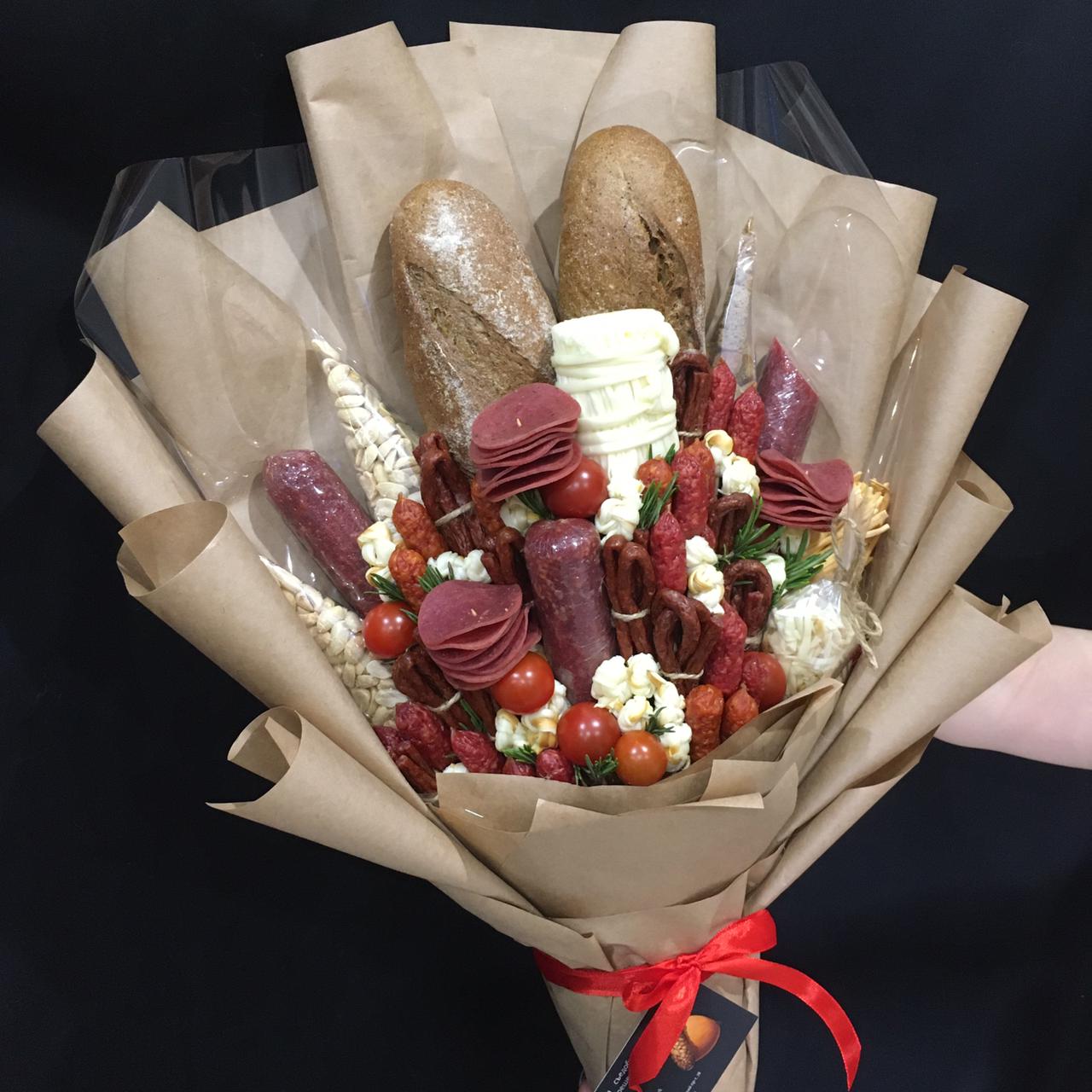 Что подарить парню на 14 февраля - рисунок 3